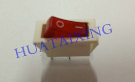 【蹺板船型開關】產生電火花是怎么回事?